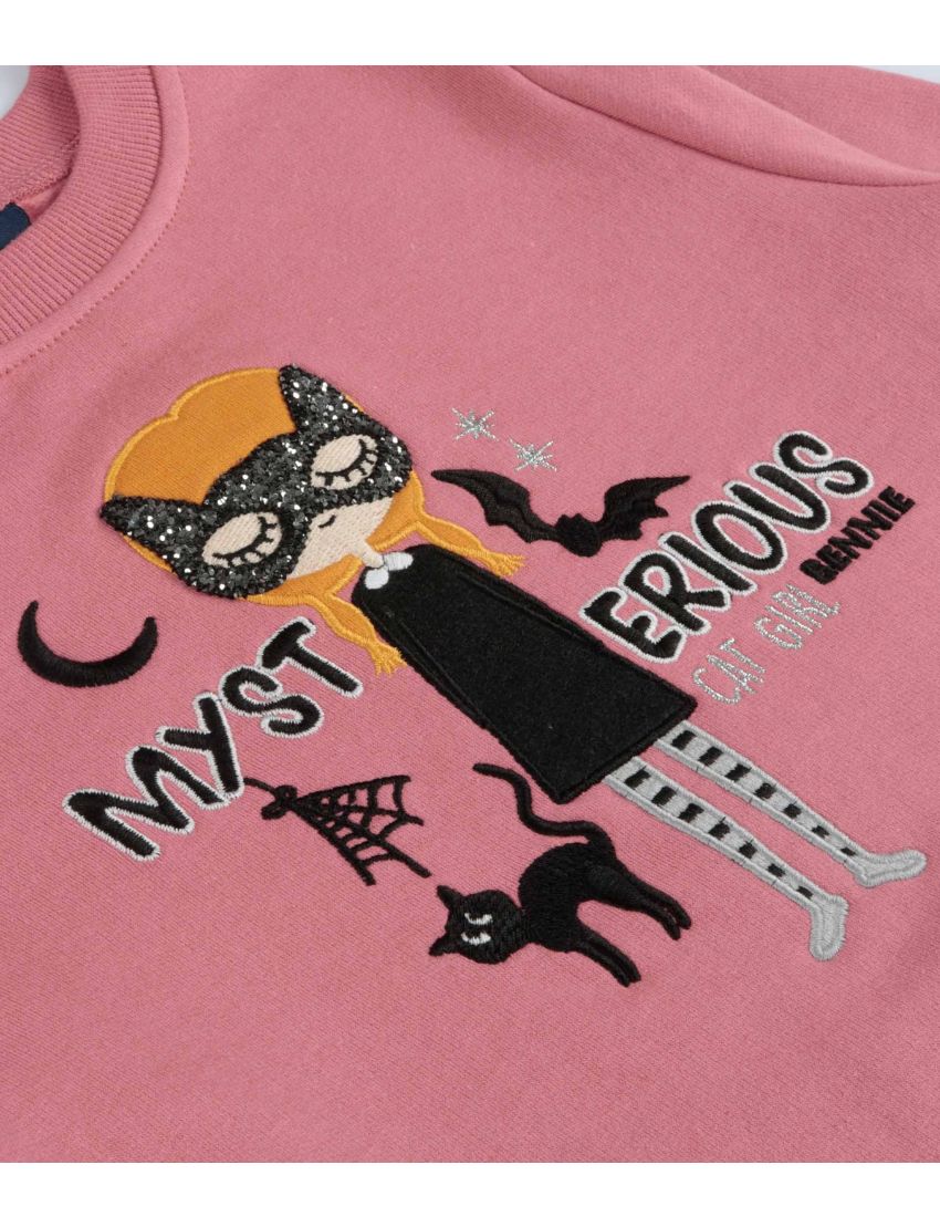 Sweatshirt Mysterious